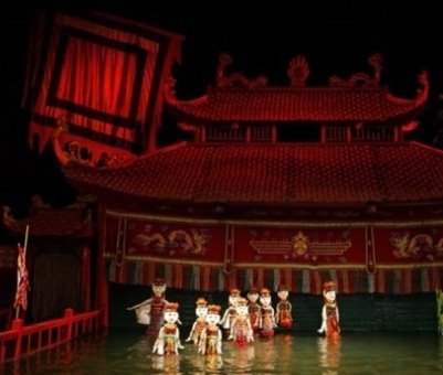 HALONG THEATRE.jpg